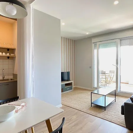 The Cliffs A Ribeira - Pampillosa Foz