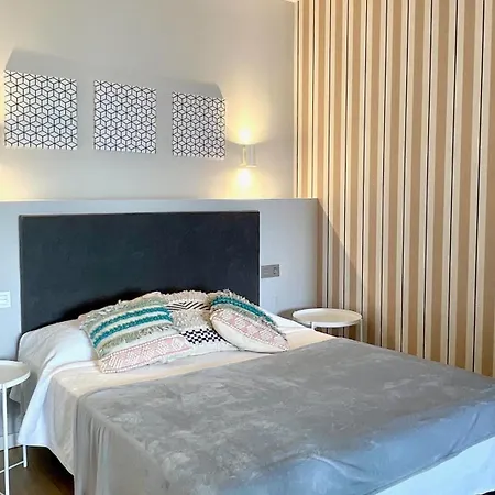 The Cliffs A Ribeira - Pampillosa Appartement