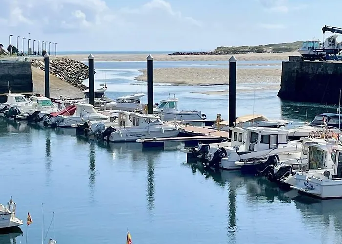 The Cliffs A Ribeira - Pampillosa * Foz