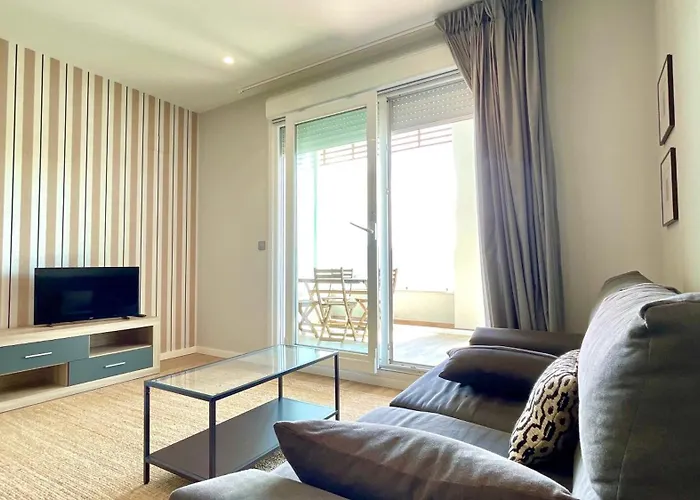 The Cliffs A Ribeira - Pampillosa *